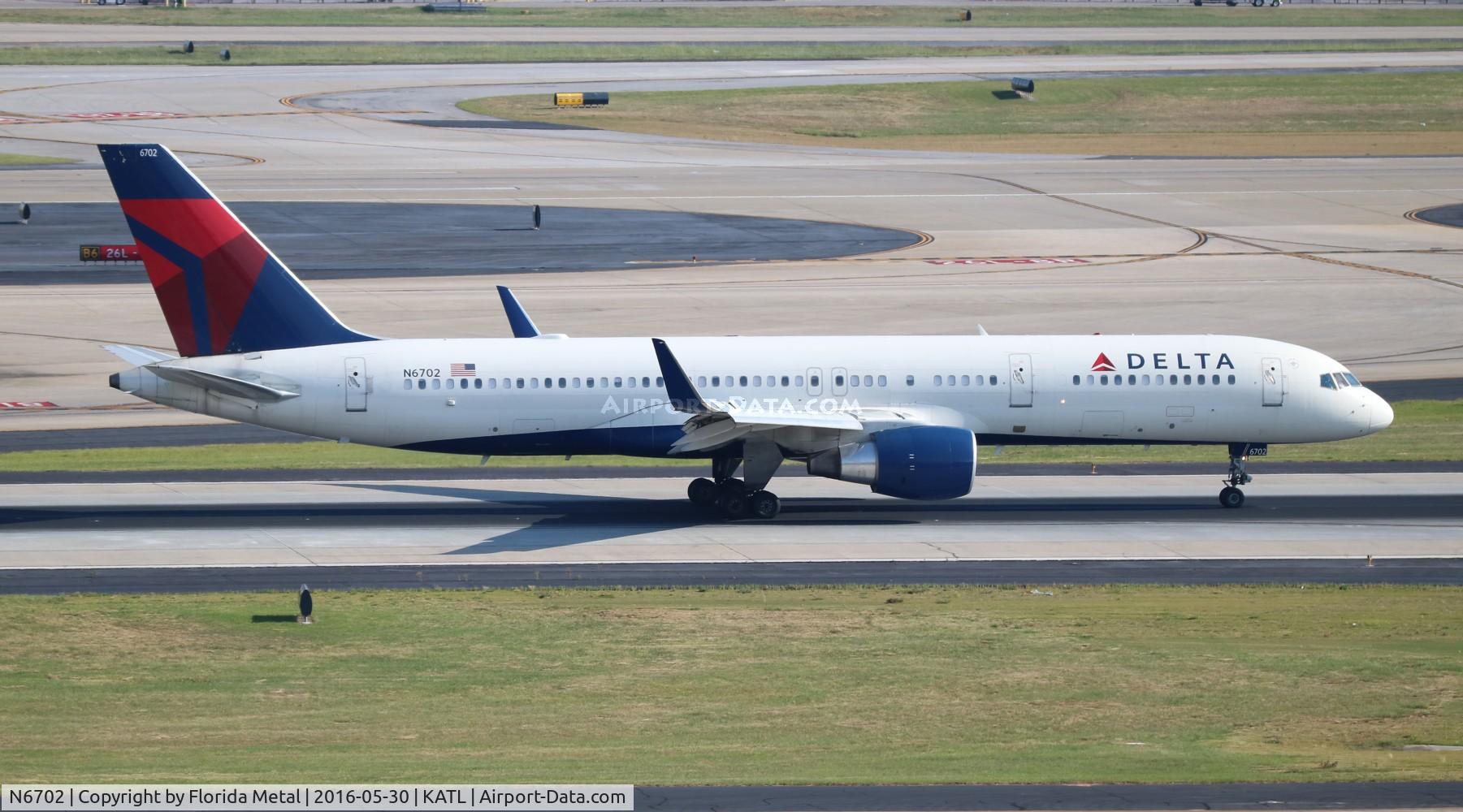 N6702, 1999 Boeing 757-232 C/N 30188, ATL spotting 2016
