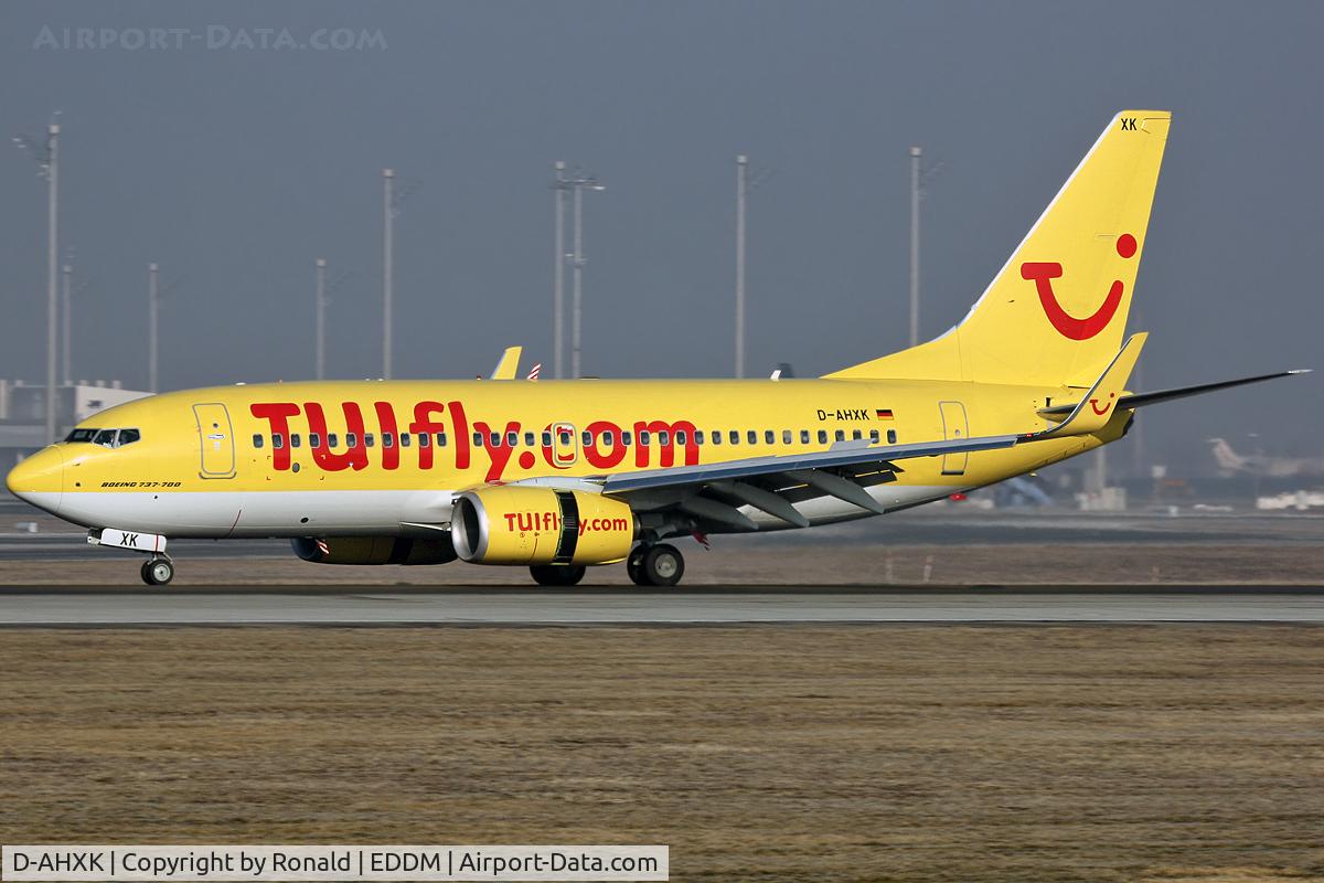 D-AHXK, 2008 Boeing 737-7K5 C/N 35144, at munchen