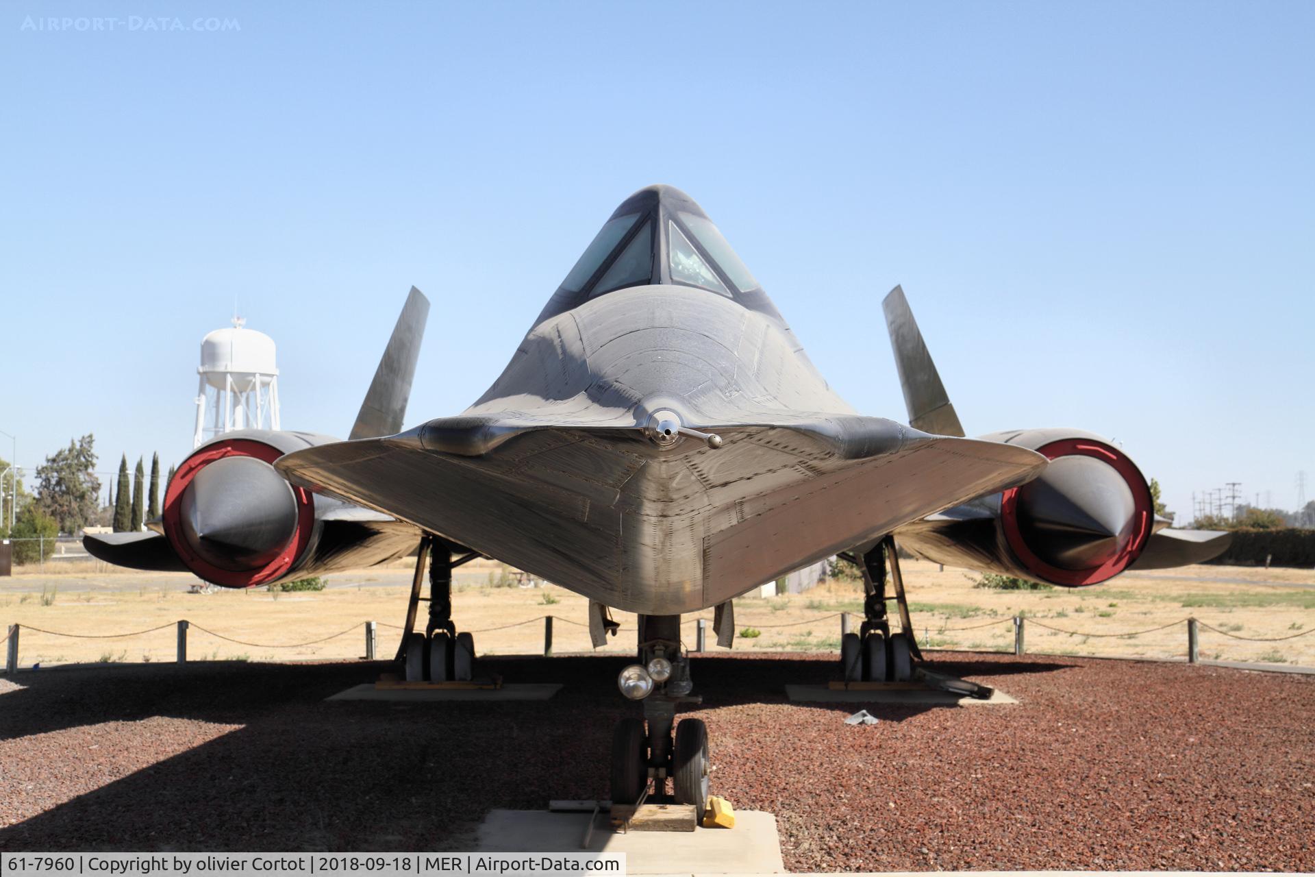 61-7960, 1961 Lockheed SR-71A Blackbird C/N 2011, front view