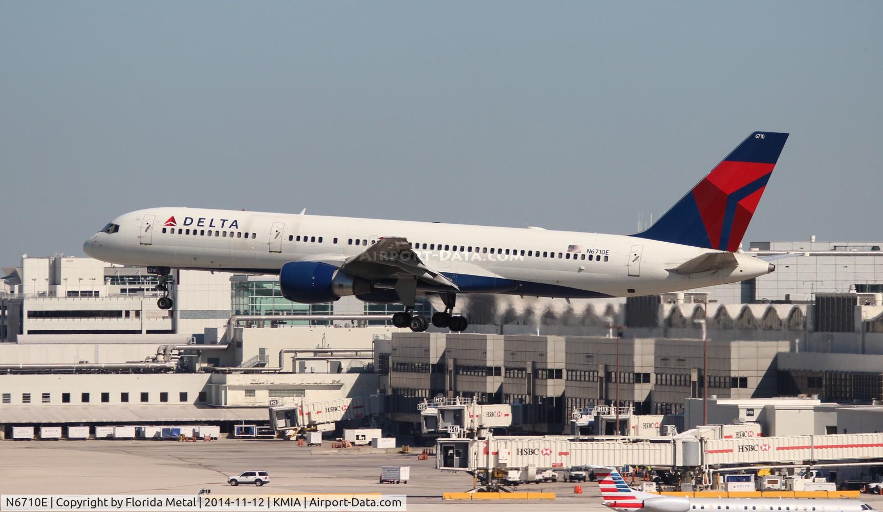 N6710E, 2000 Boeing 757-232 C/N 30482, MIA spotting 2014
