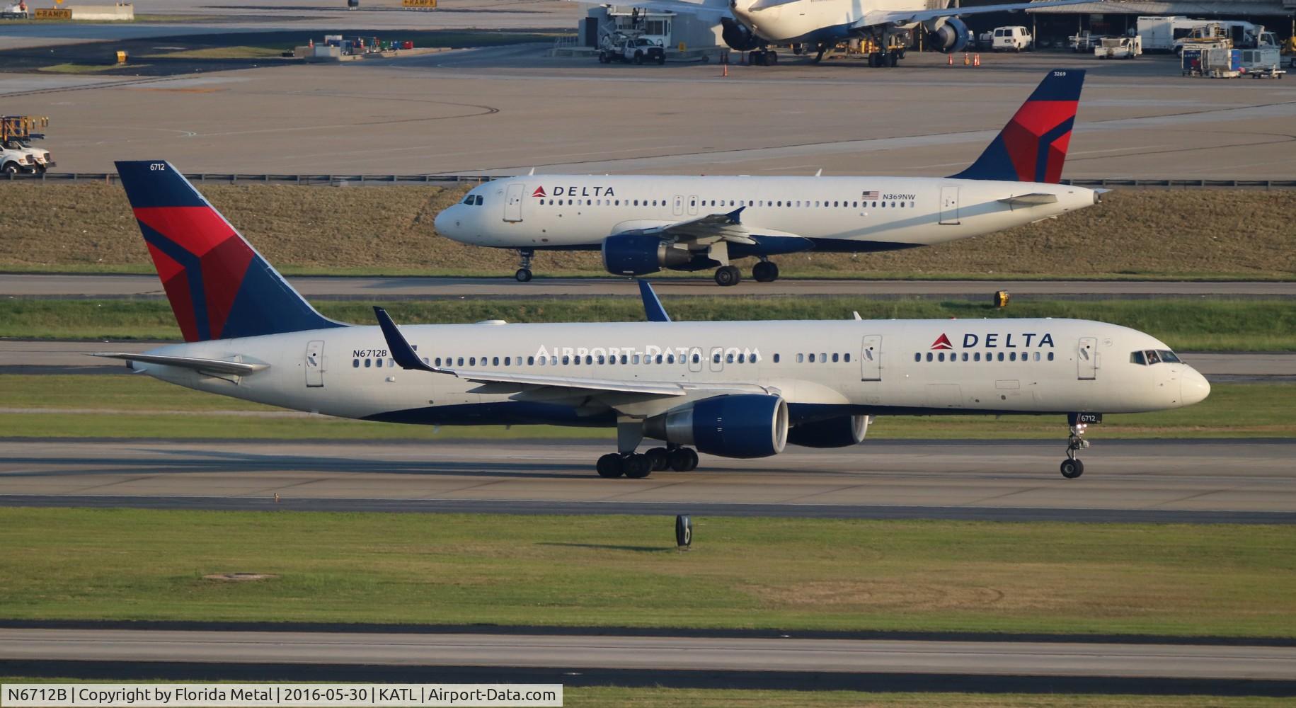 N6712B, 2000 Boeing 757-232 C/N 30484, ATL spotting 2016