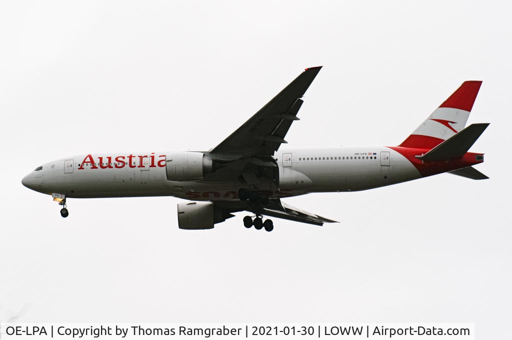OE-LPA, 1997 Boeing 777-2Z9/ER C/N 28698, Austrian Airlines Boeing 777-200ER