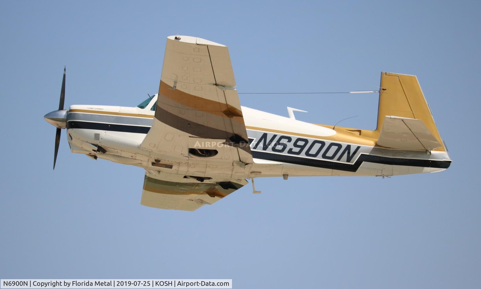 N6900N, 1968 Mooney M20C Ranger C/N 680168, EAA OSH 2019