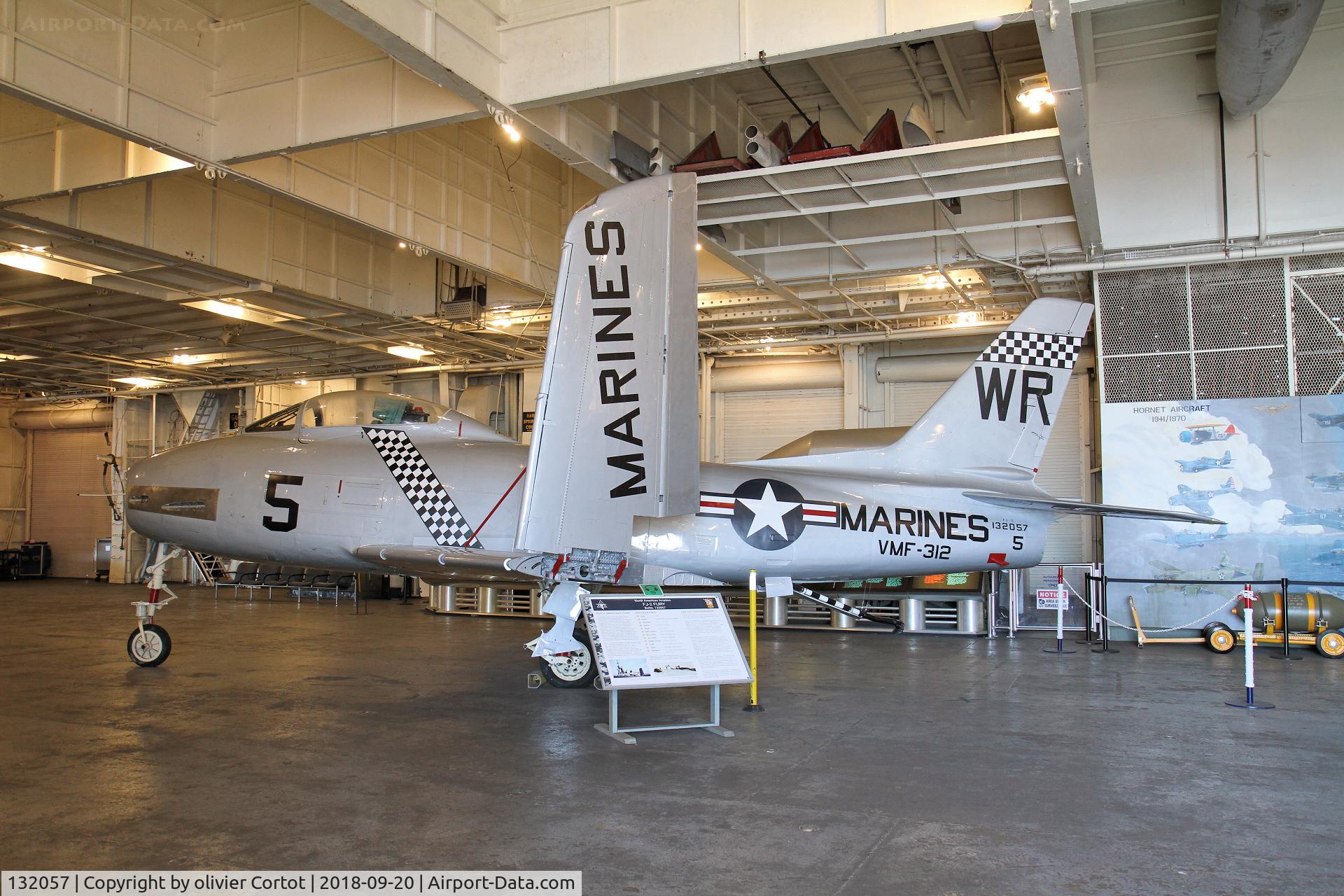132057, North American FJ-2 Fury C/N Not found 132057, sept 2018