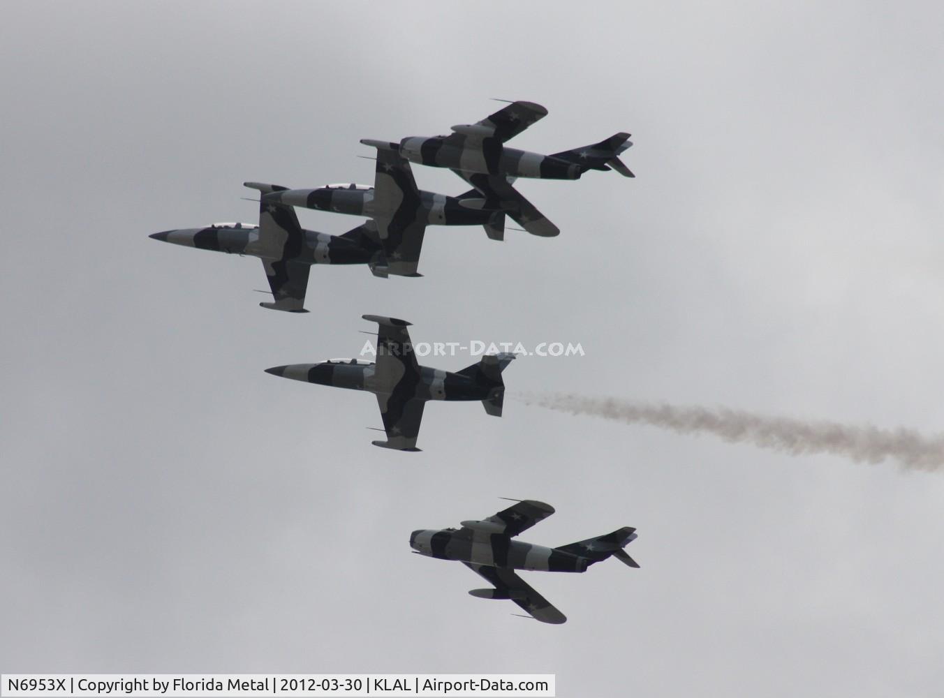 N6953X, PZL-Mielec Lim-6 (MiG-17) C/N 1J0511, SNF LAL 2012