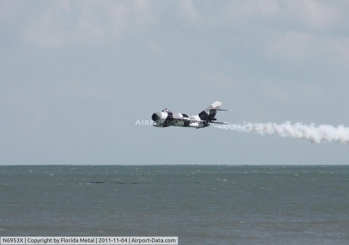 N6953X, PZL-Mielec Lim-6 (MiG-17) C/N 1J0511, Cocoa Beach Airshow 2011