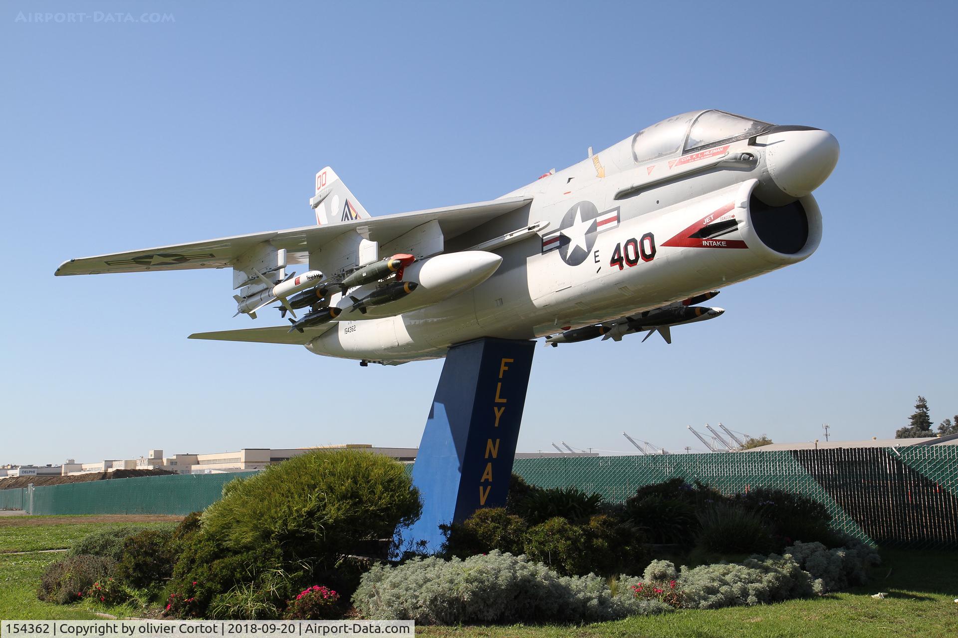 154362, LTV A-7B Corsair II C/N B-002, ex alameda NAS
