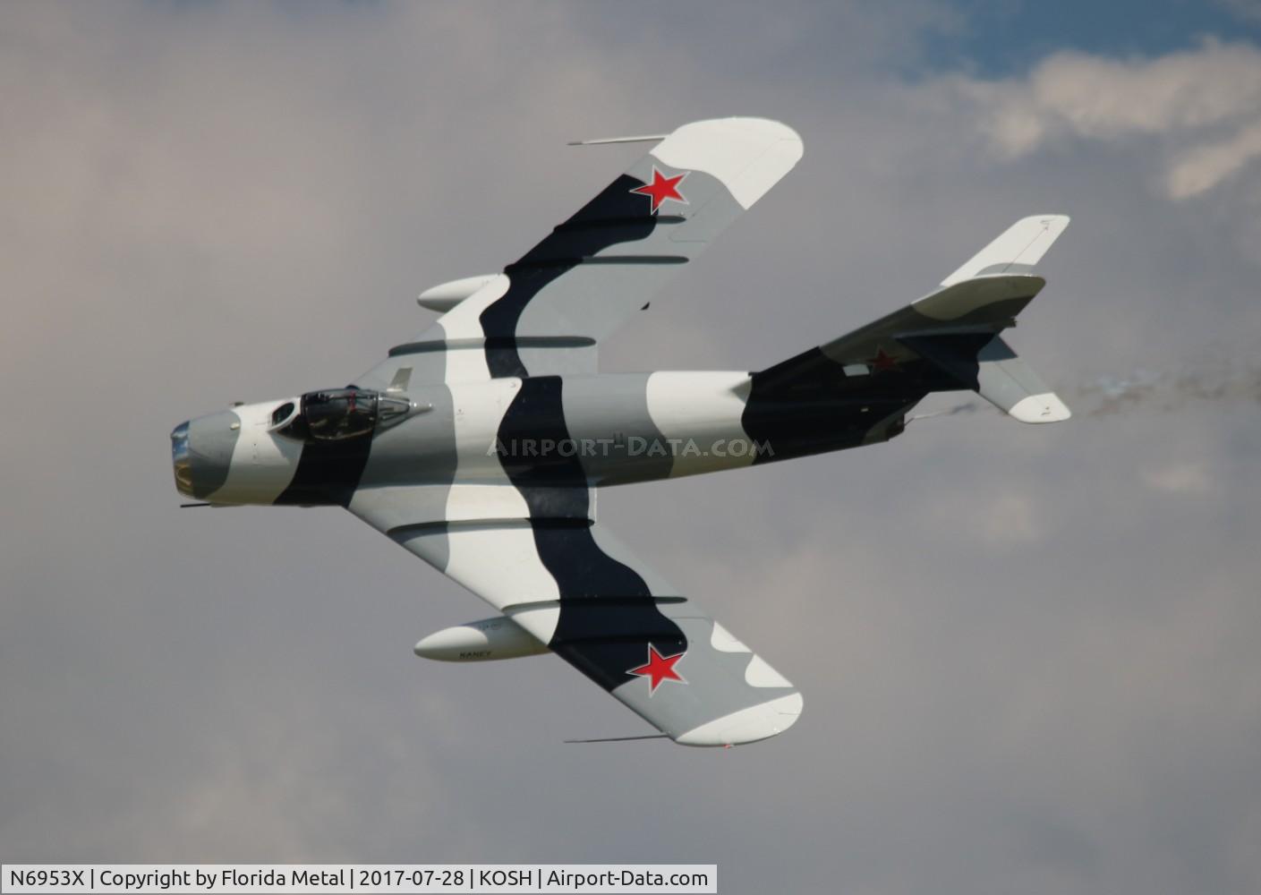 N6953X, PZL-Mielec Lim-6 (MiG-17) C/N 1J0511, EAA OSH 2017