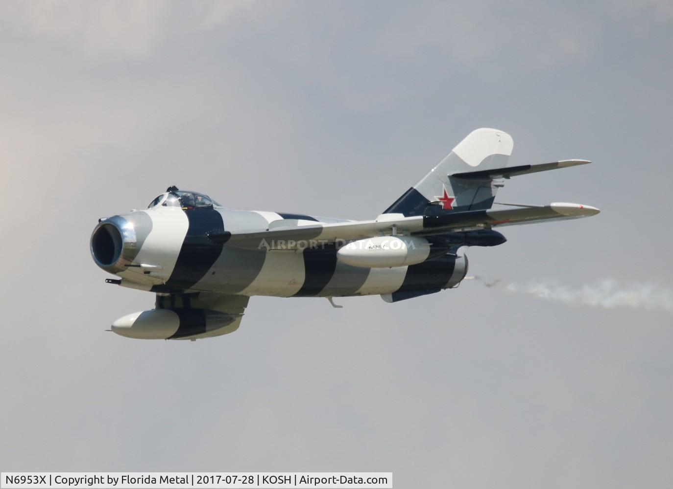 N6953X, PZL-Mielec Lim-6 (MiG-17) C/N 1J0511, EAA OSH 2017