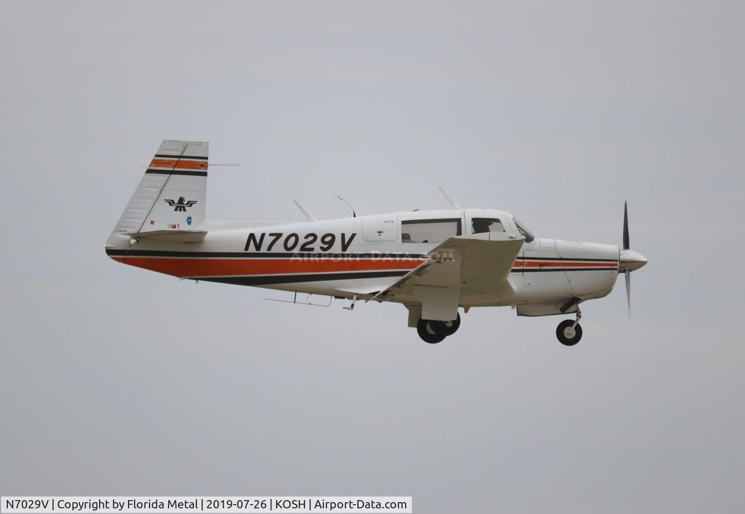 N7029V, 1976 Mooney M20F Executive C/N 22-1376, EAA OSH 2019
