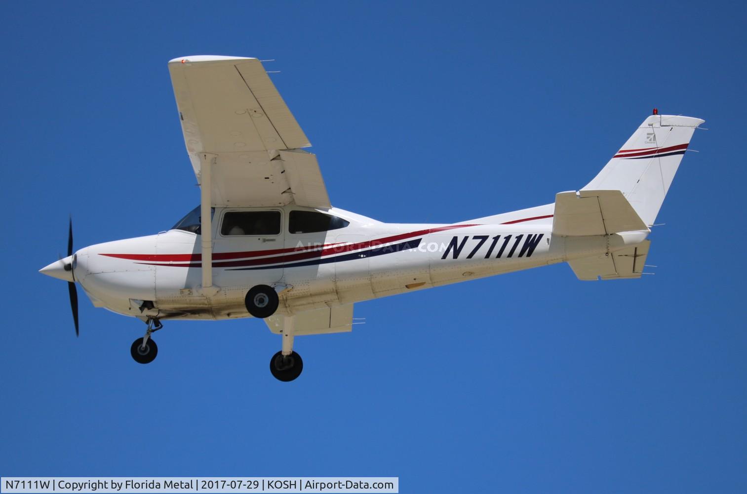 N7111W, 1999 Cessna 182S Skylane C/N 18280550, EAA OSH 2017