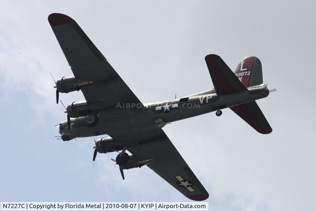 N7227C, 1944 Boeing B-17G Fortress C/N 32513, TOM YIP 2010