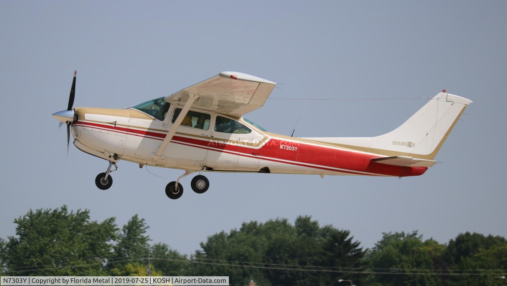 N7303Y, 1977 Cessna R182 Skylane RG C/N R18200114, EAA OSH 2019