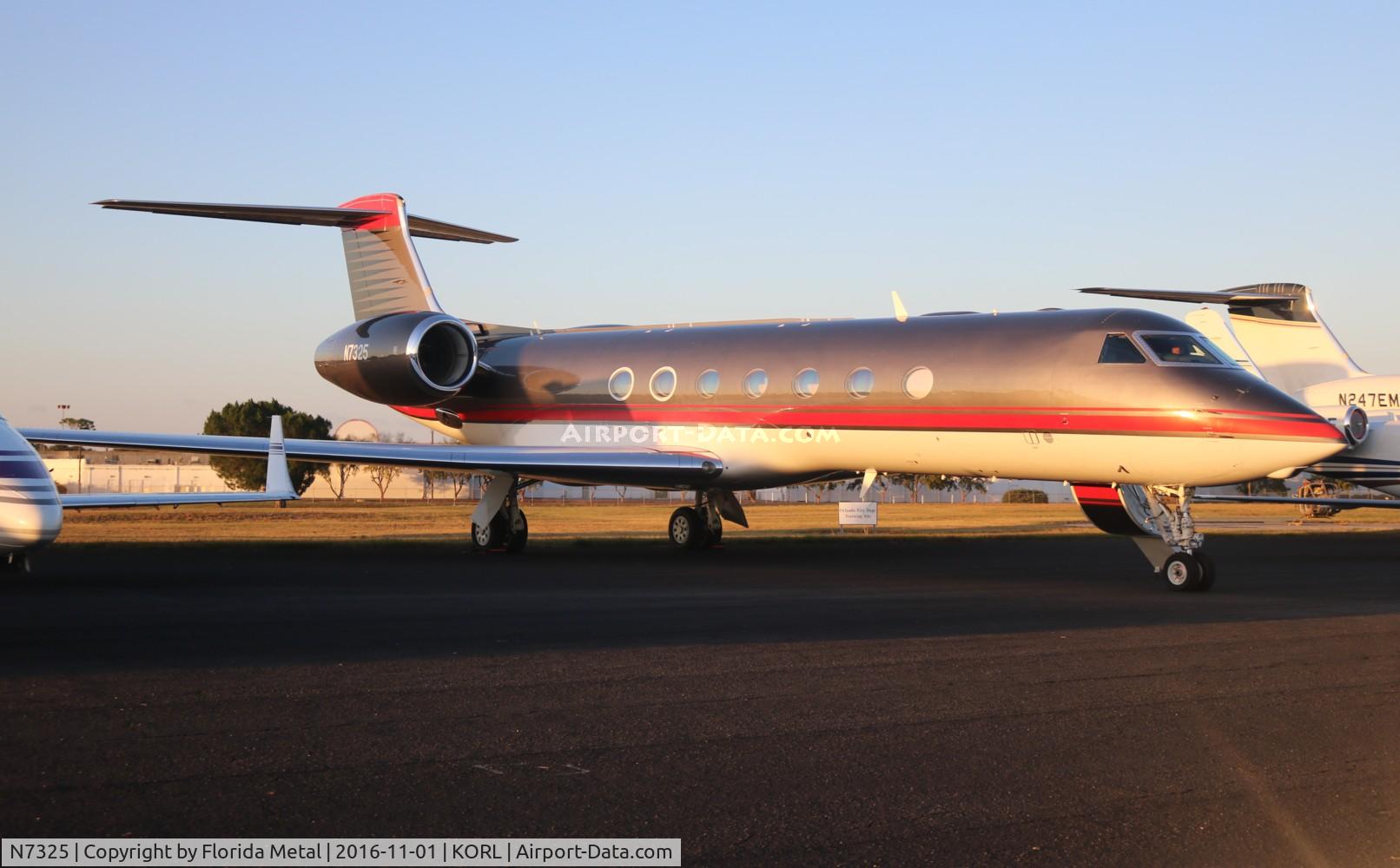 N7325, 2007 Gulfstream Aerospace GV-SP (G550) C/N 5176, NBAA ORL 2016