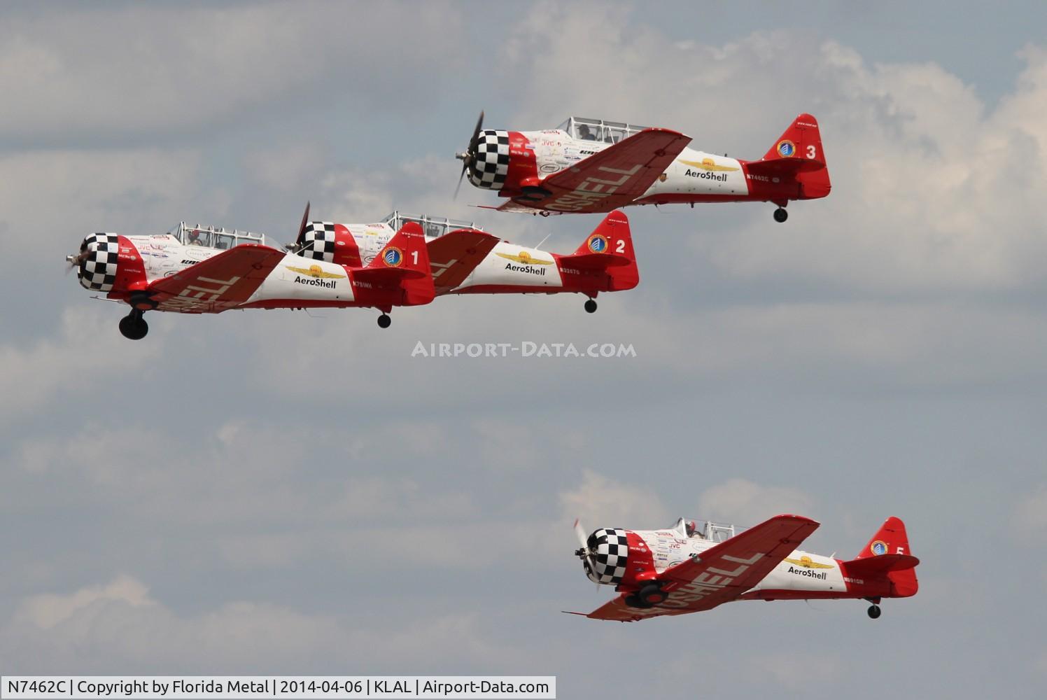 N7462C, North American AT-6B Texan C/N 121-43211, SNF LAL 2014
