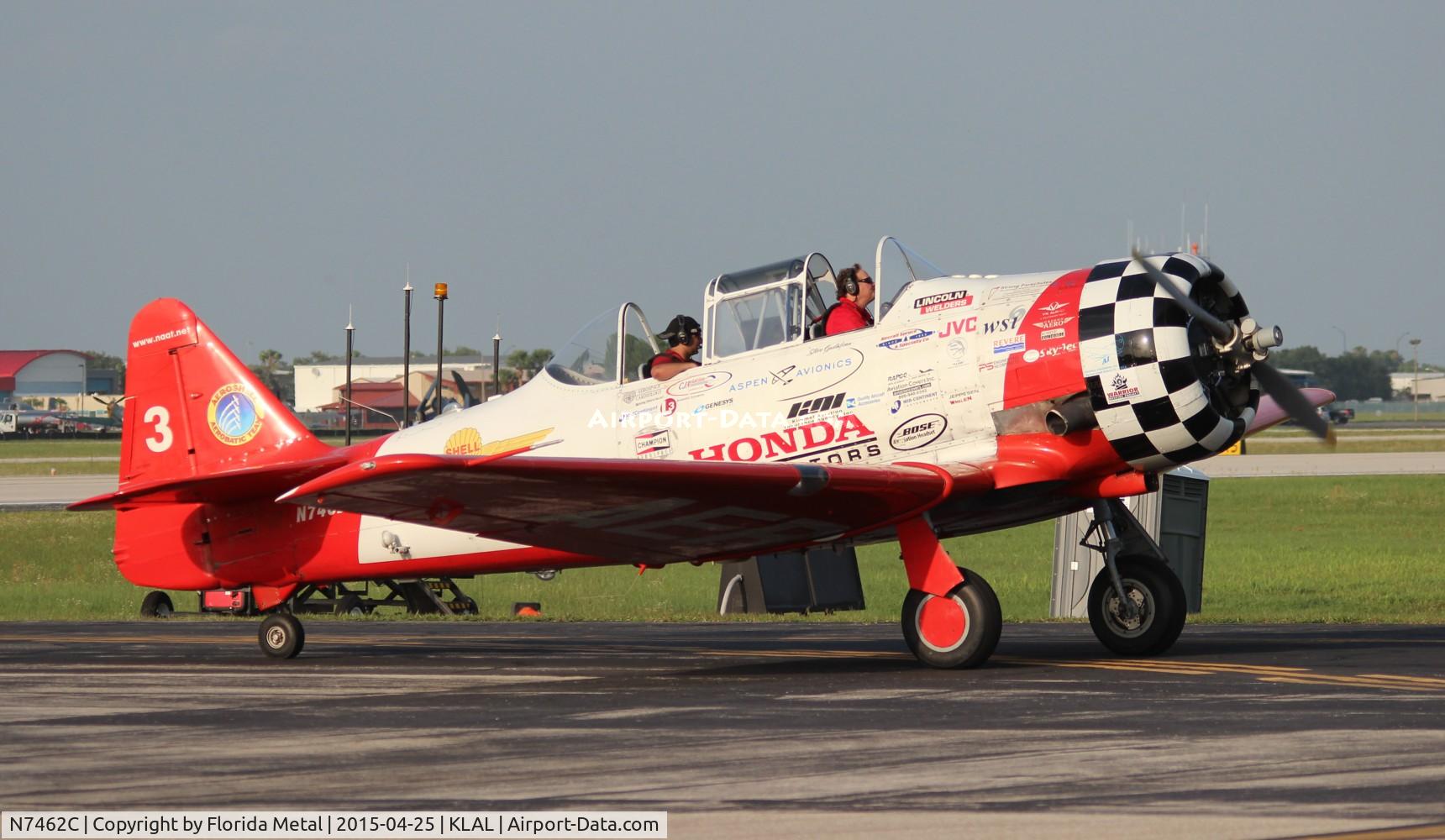 N7462C, North American AT-6B Texan C/N 121-43211, SNF LAL 2015