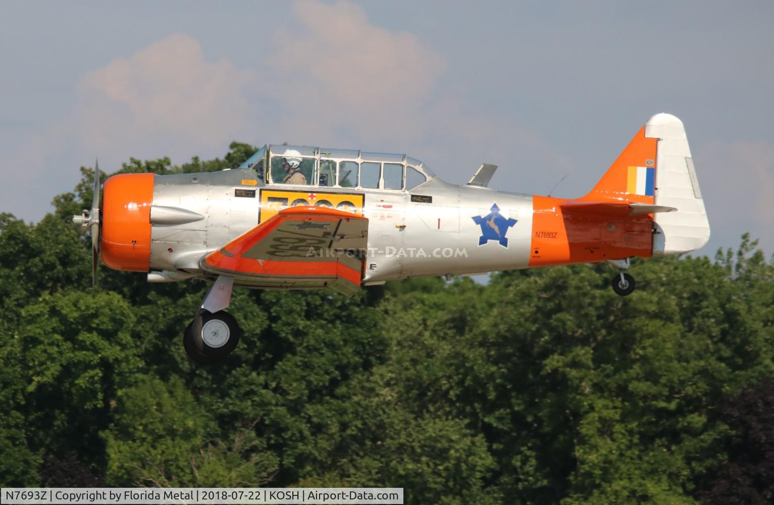 N7693Z, 1942 North American AT-6C Texan C/N 88-11637, EAA OSH 2018