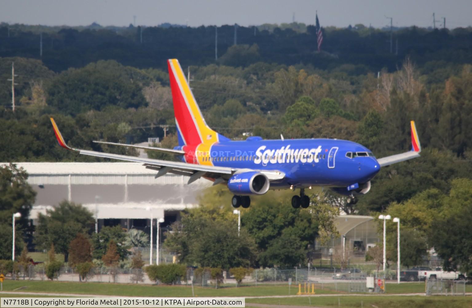 N7718B, 2005 Boeing 737-76N C/N 32665, TPA spotting 2015