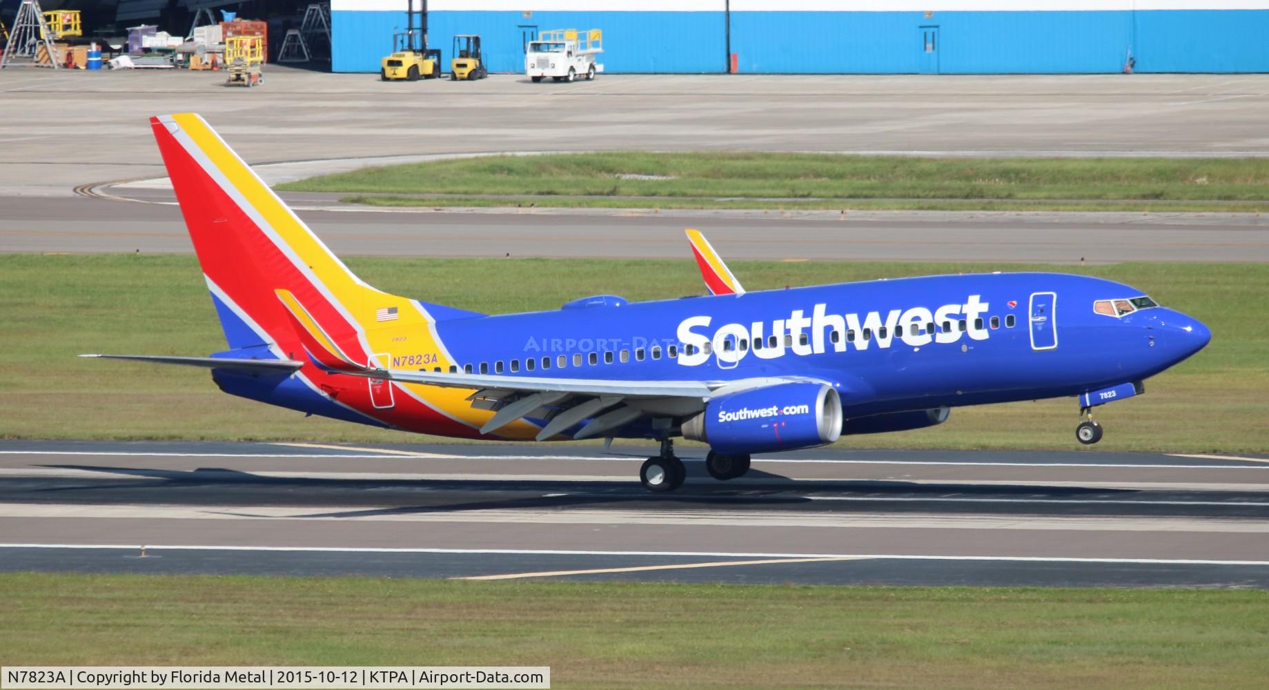 N7823A, 2003 Boeing 737-7CT C/N 32749, TPA spotting 2015