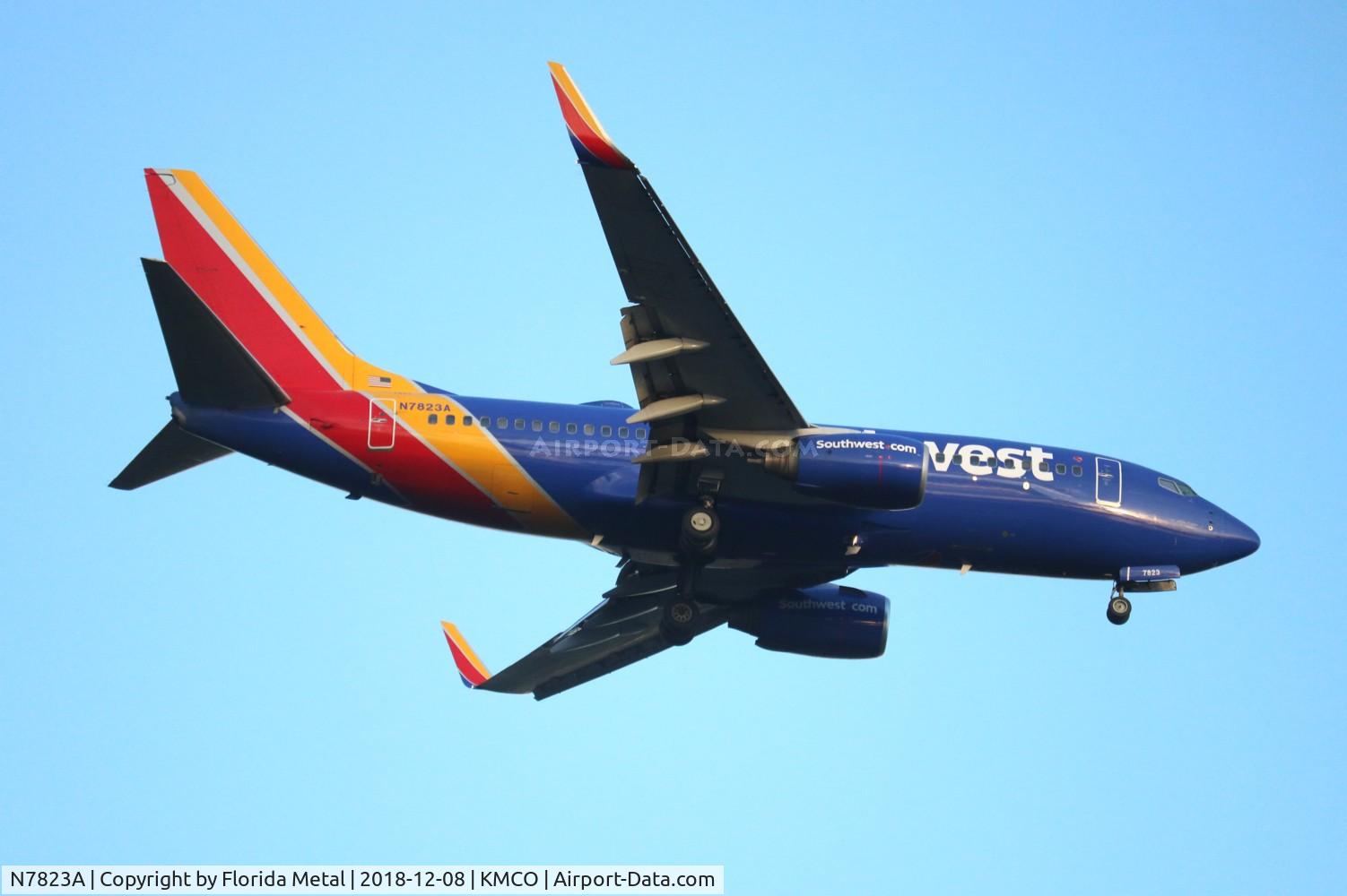N7823A, 2003 Boeing 737-7CT C/N 32749, MCO spotting 2018