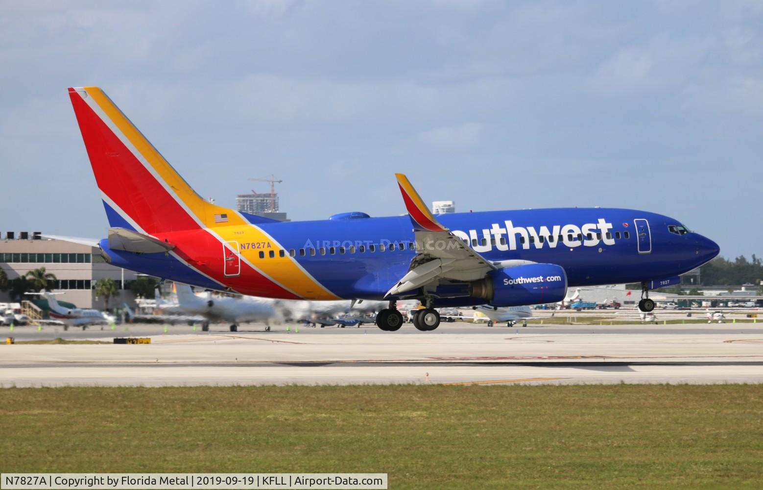 N7827A, 2003 Boeing 737-79P C/N 28255, FLL spotting 2019