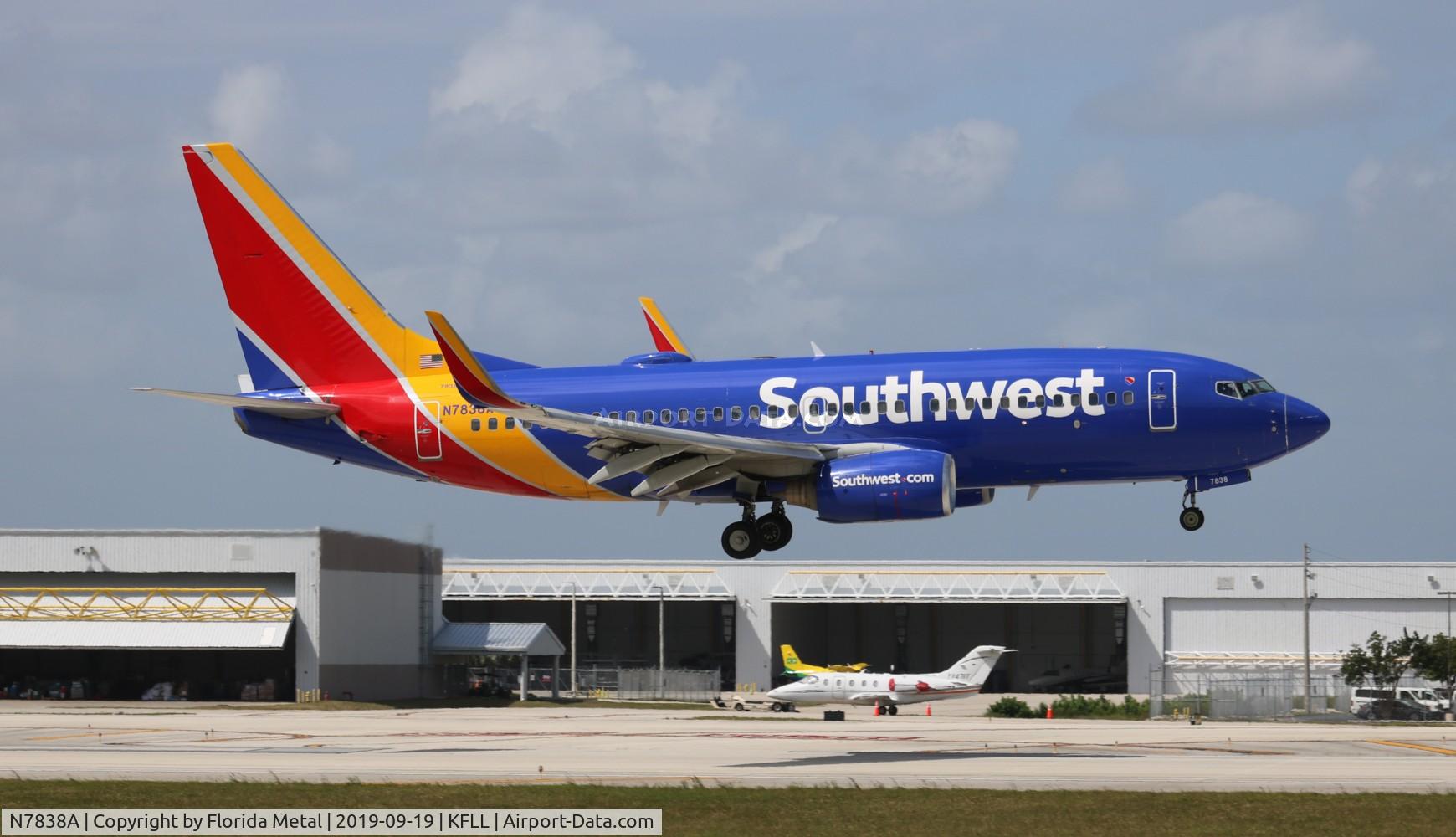 N7838A, 2000 Boeing 737-73V C/N 30235, FLL spotting 2019