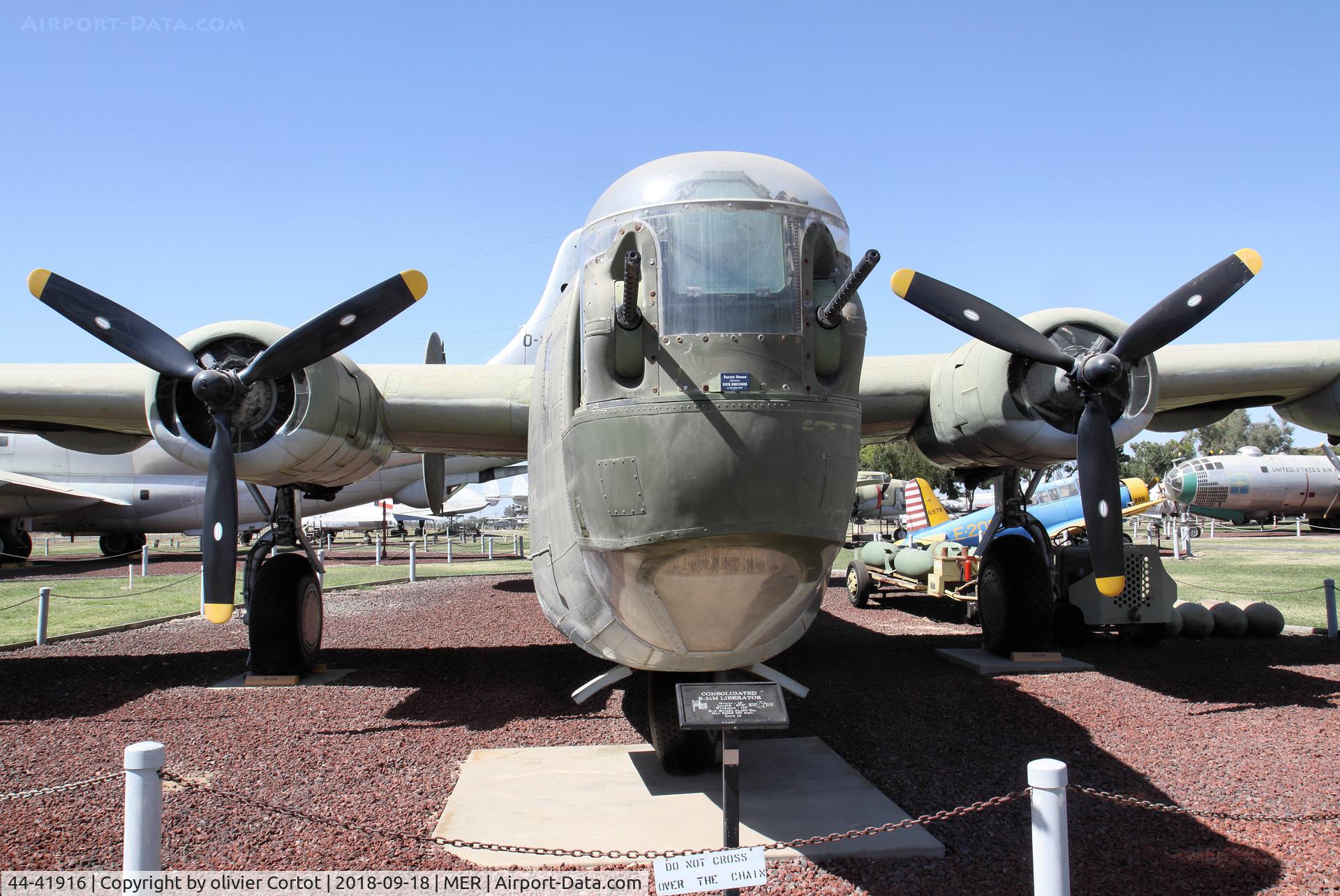 44-41916, 1944 Consolidated B-24M-5-CO Liberator C/N 5852, front view