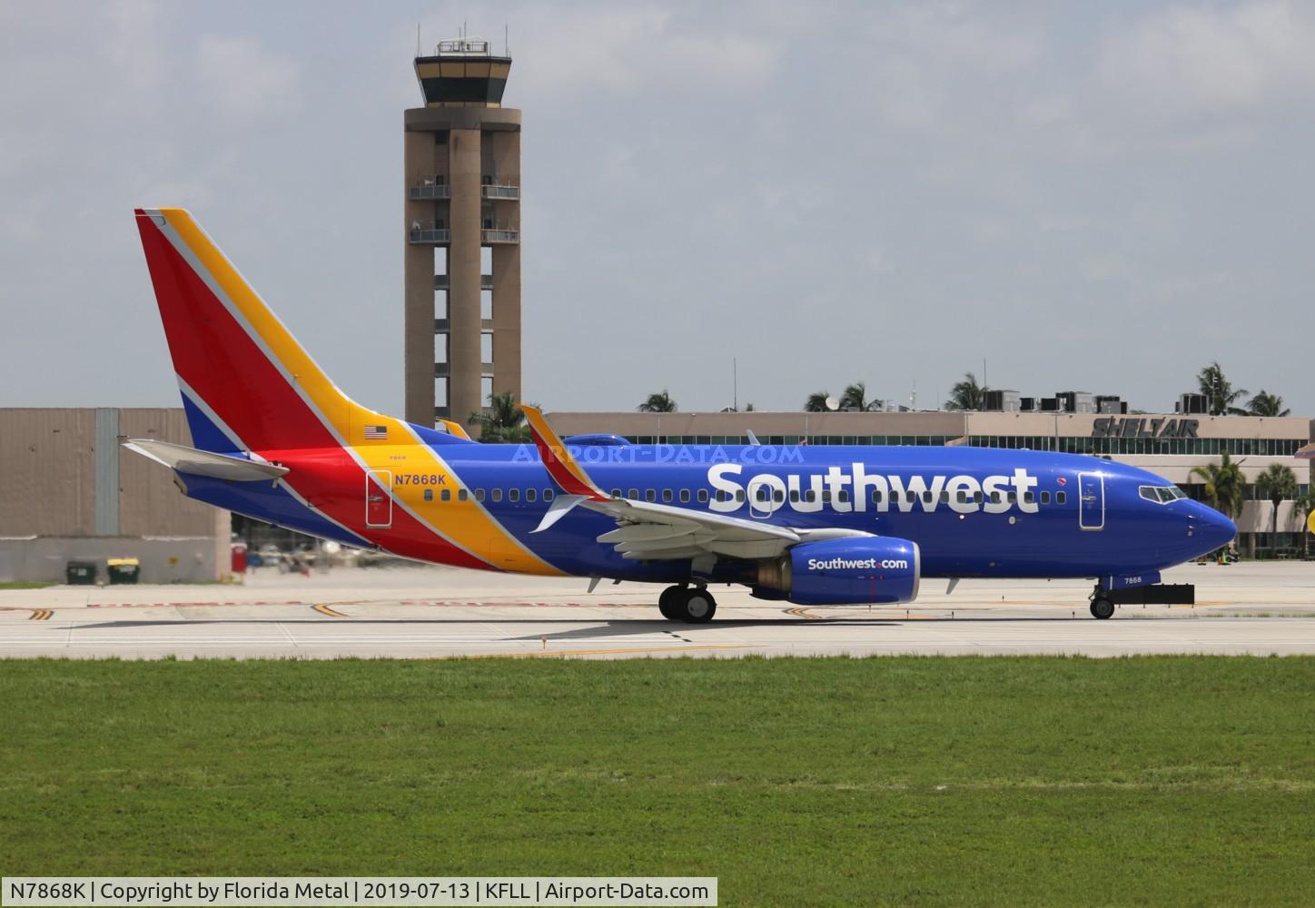 N7868K, 2001 Boeing 737-79P(LW) C/N 29364, FLL spotting 2019