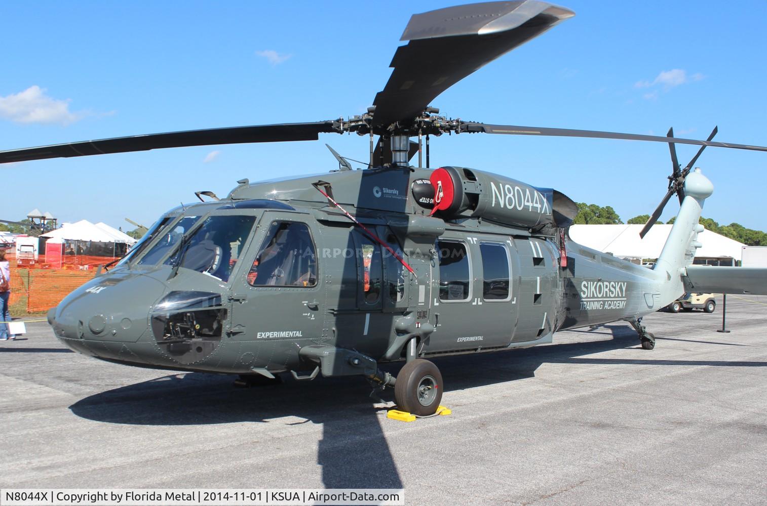 N8044X, 2002 Sikorsky S-70A-42 Black Hawk C/N 70-2750, Stuart 2014