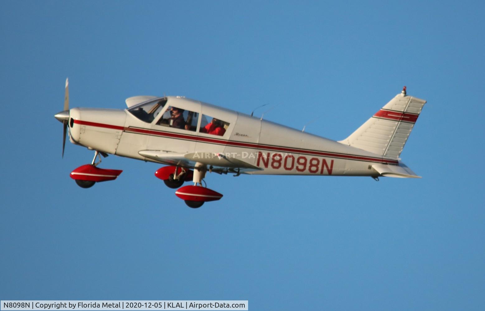 N8098N, 1968 Piper PA-28-140 C/N 28-25342, Sun N Fun 2020