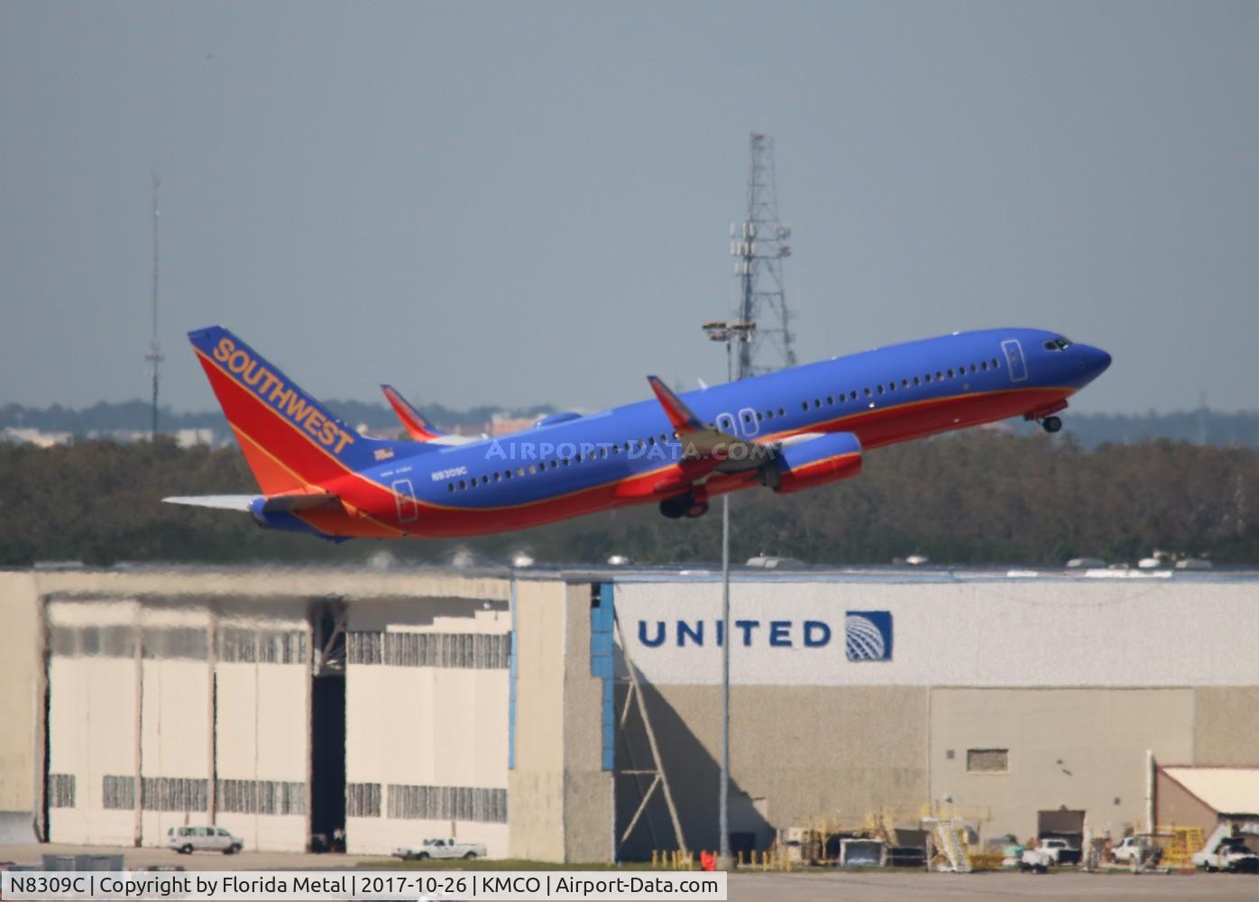 N8309C, 2012 Boeing 737-8H4 C/N 36985, MCO spotting 2017
