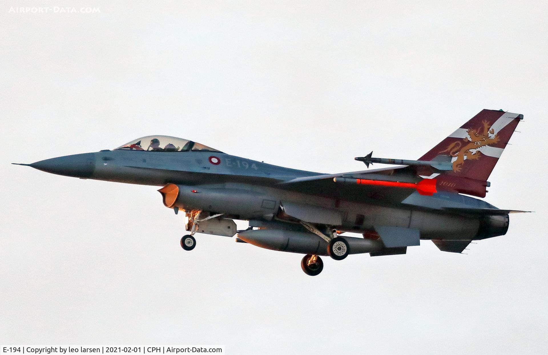 E-194, SABCA F-16A Fighting Falcon C/N 6F-21, Copenhagen 1.2.2021 escorte for the Danish WM hanball Herosfrom Cairo.