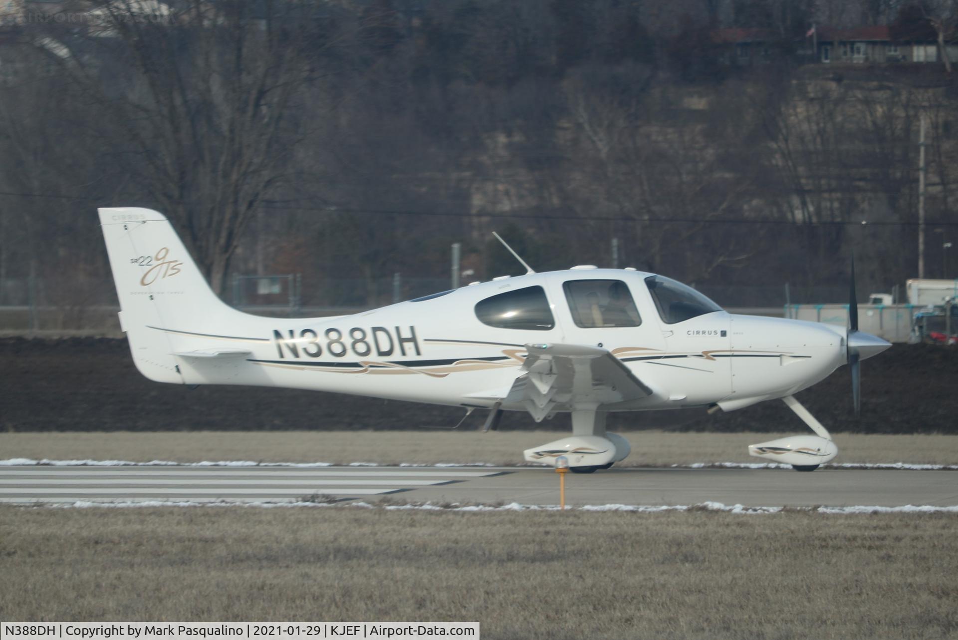 N388DH, 2008 Cirrus SR22 C/N 3280, Cirrus SR22