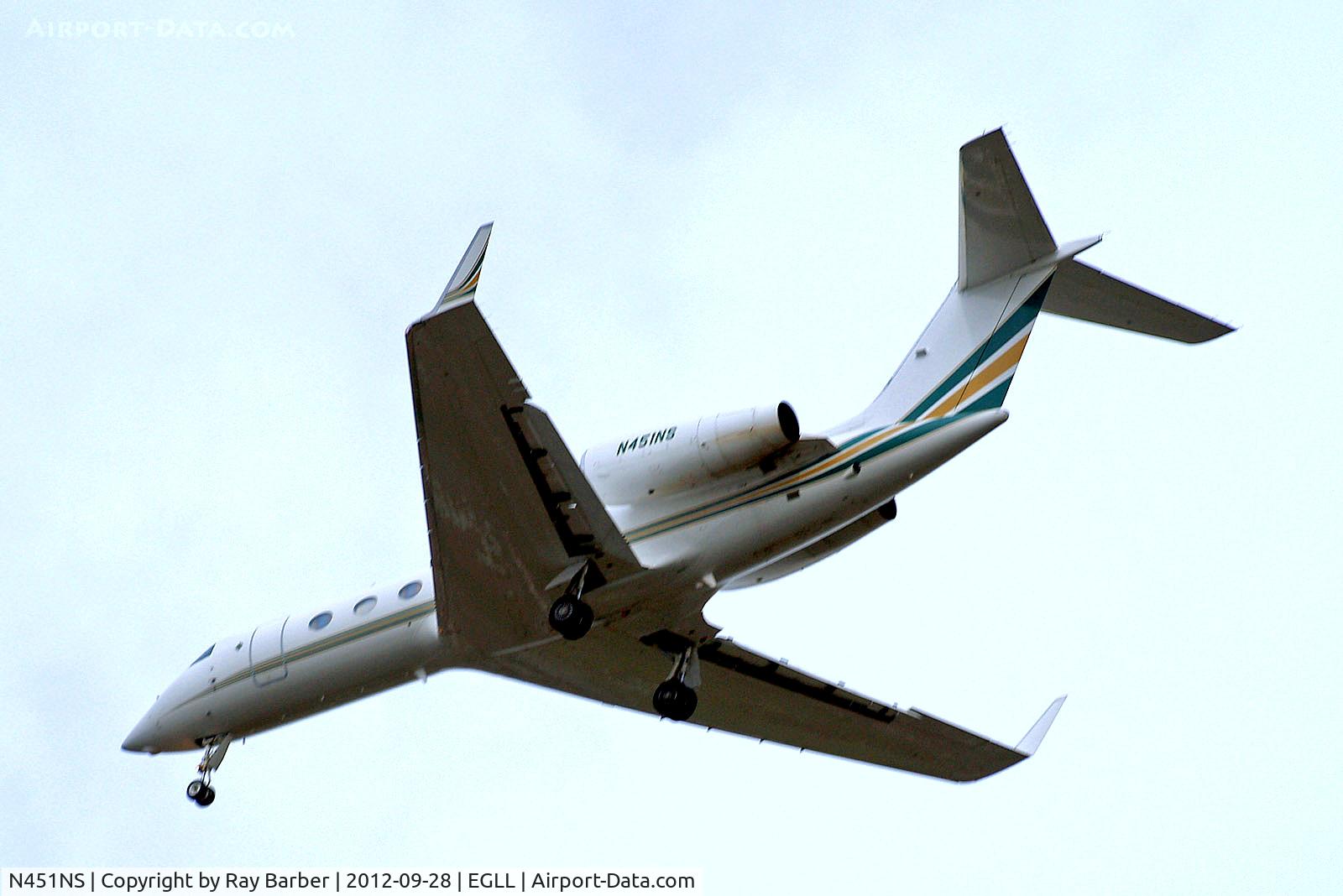 N451NS, 2007 Gulfstream Aerospace GIV-X (G450) C/N 4082, N451NS   Gulfstream G450 [4082] (National Air Services) Home~G 28/09/2012