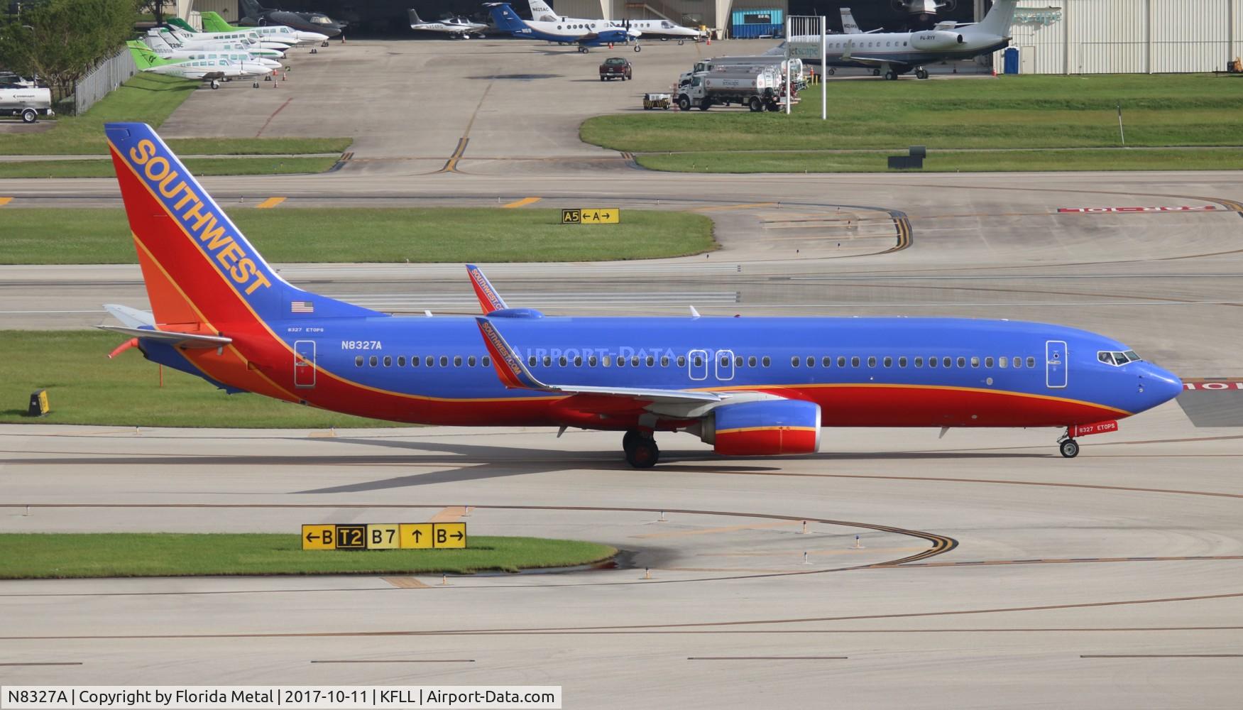 N8327A, 2012 Boeing 737-8H4 C/N 37009, FLL spotting 2017