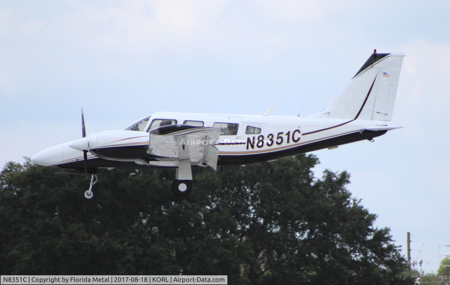 N8351C, 1975 Piper PA-34-200T C/N 34-7670077, ORL spotting 2017