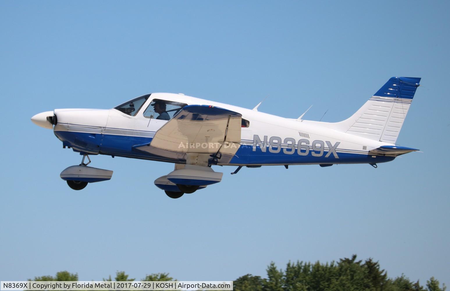 N8369X, 1981 Piper PA-28-181 Archer II C/N 28-8190211, EAA OSH 2017