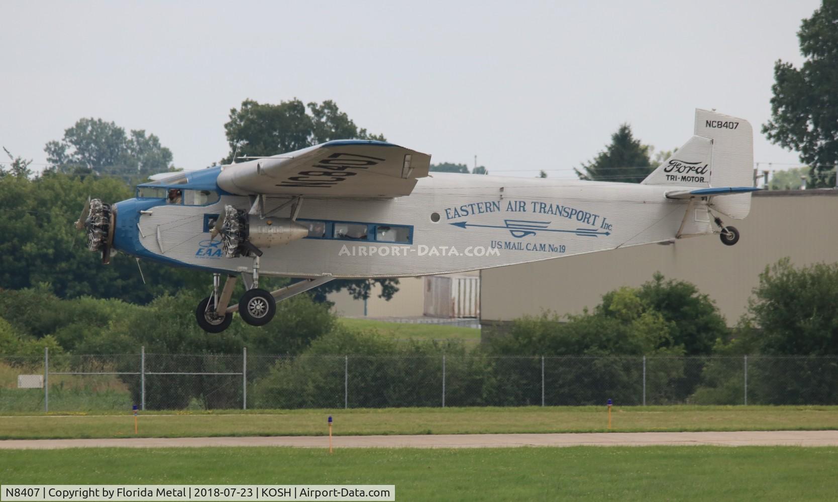 N8407, 1929 Ford 4-AT-E Tri-Motor C/N 69, EAA OSH 2018