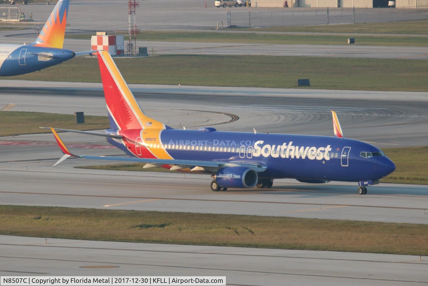 N8507C, 2016 Boeing 737-8H4 C/N 41531, FLL spotting 2017