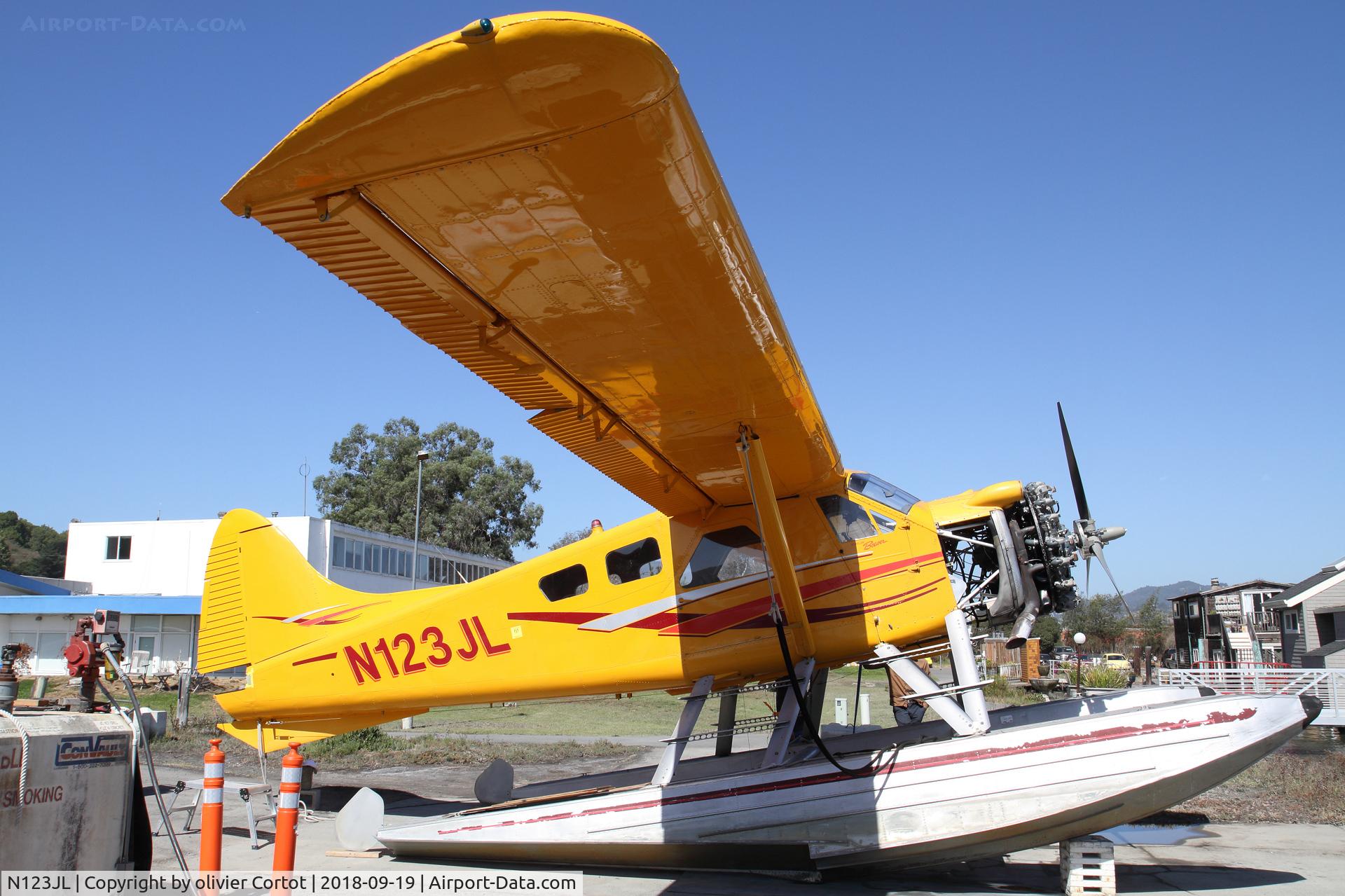 N123JL, 1957 De Havilland Canada U-6A Beaver C/N 1140, sausalito, CA