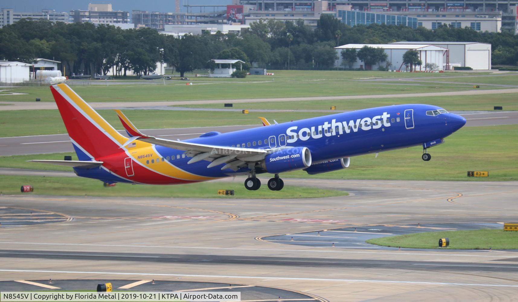 N8545V, 2017 Boeing 737-800 C/N 63573, TPA spotting 2019
