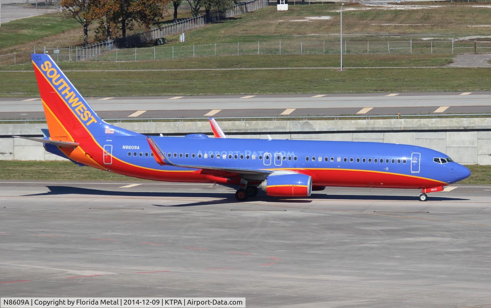 N8609A, 2013 Boeing 737-8H4 C/N 36893, TPA spotting 2014