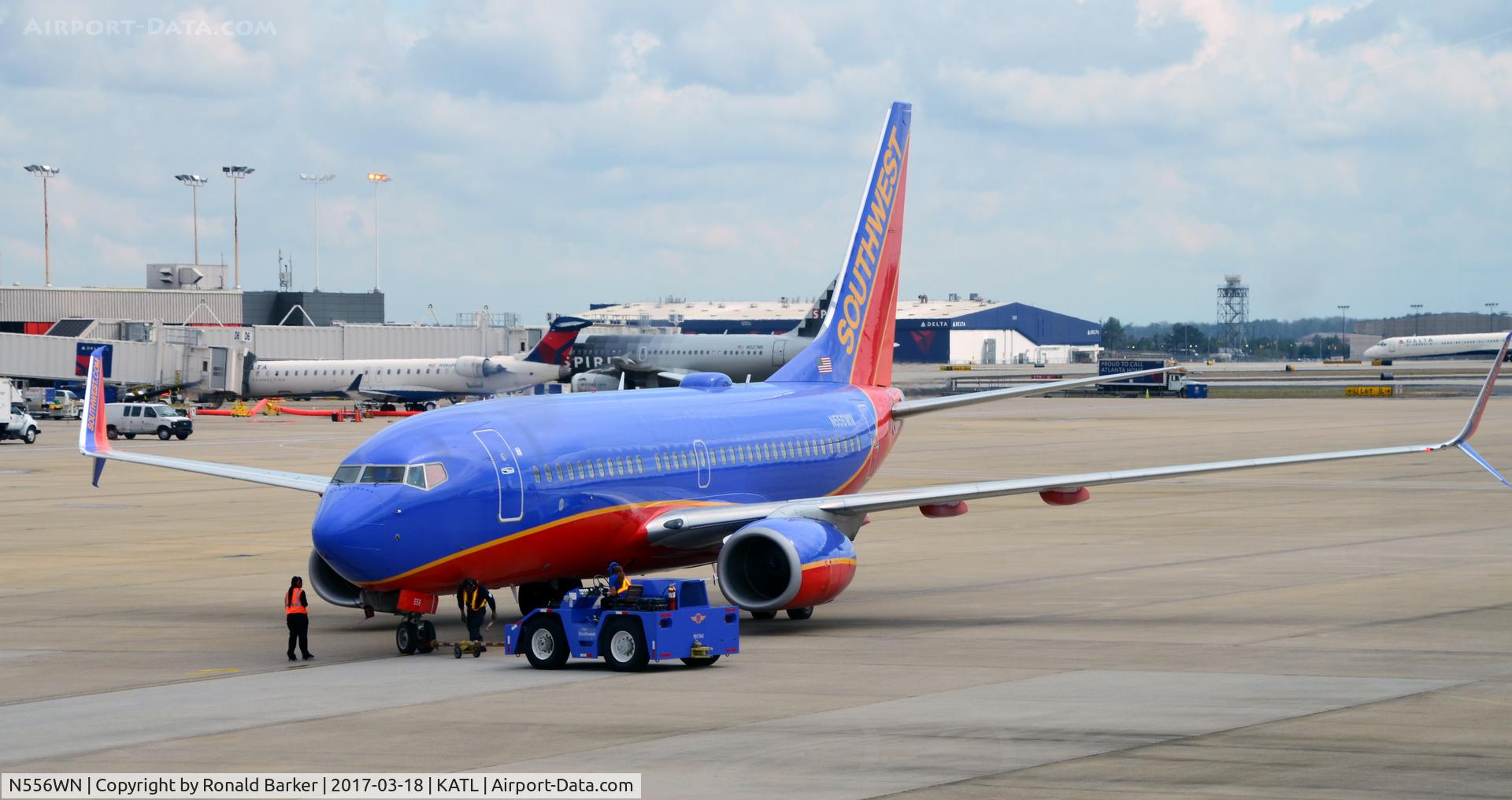 N556WN, 2011 Boeing 737-7BD C/N 33936, Pushback Atlanta