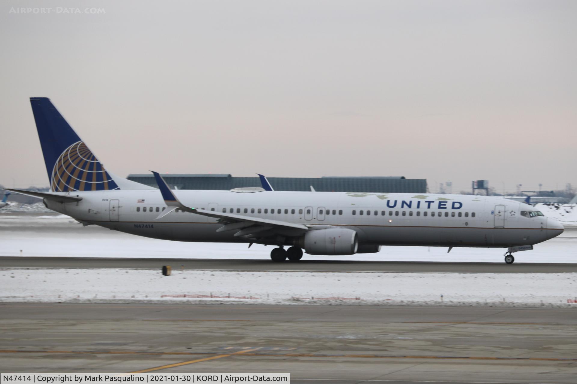 N47414, 2008 Boeing 737-924/ER C/N 32827, Boeing 737-924/ER