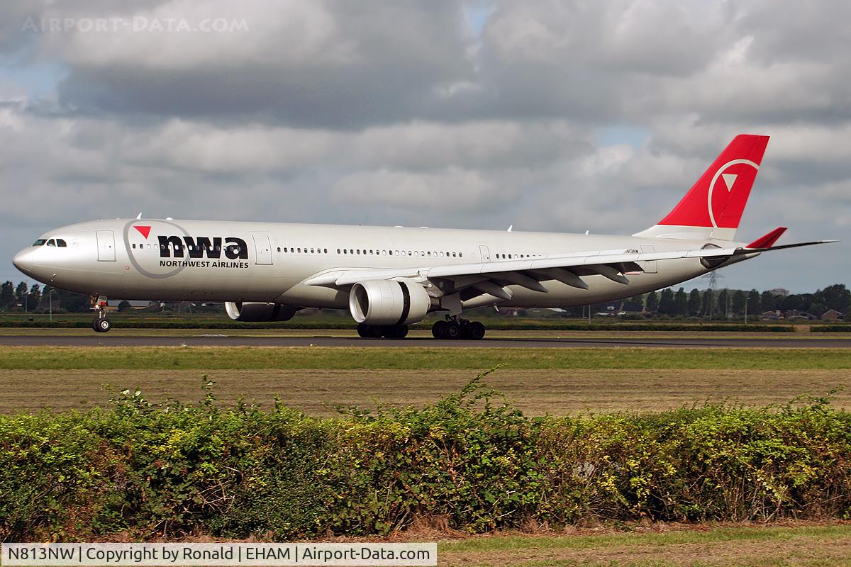 N813NW, 2006 Airbus A33-323X C/N 799, at spl