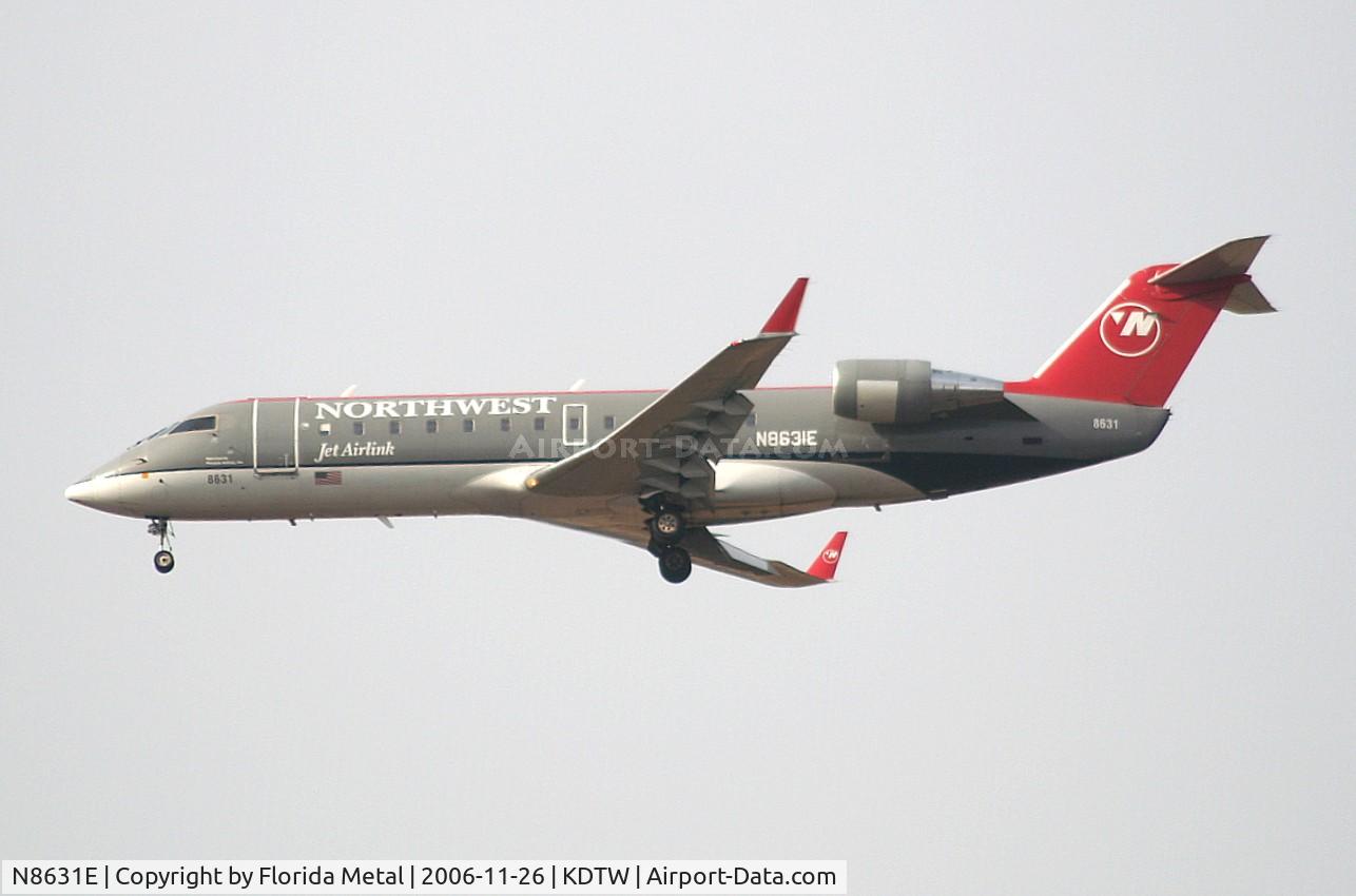 N8631E, 2002 Bombardier CRJ-200LR (CL-600-2B19) C/N 7631, DTW spotting 2006