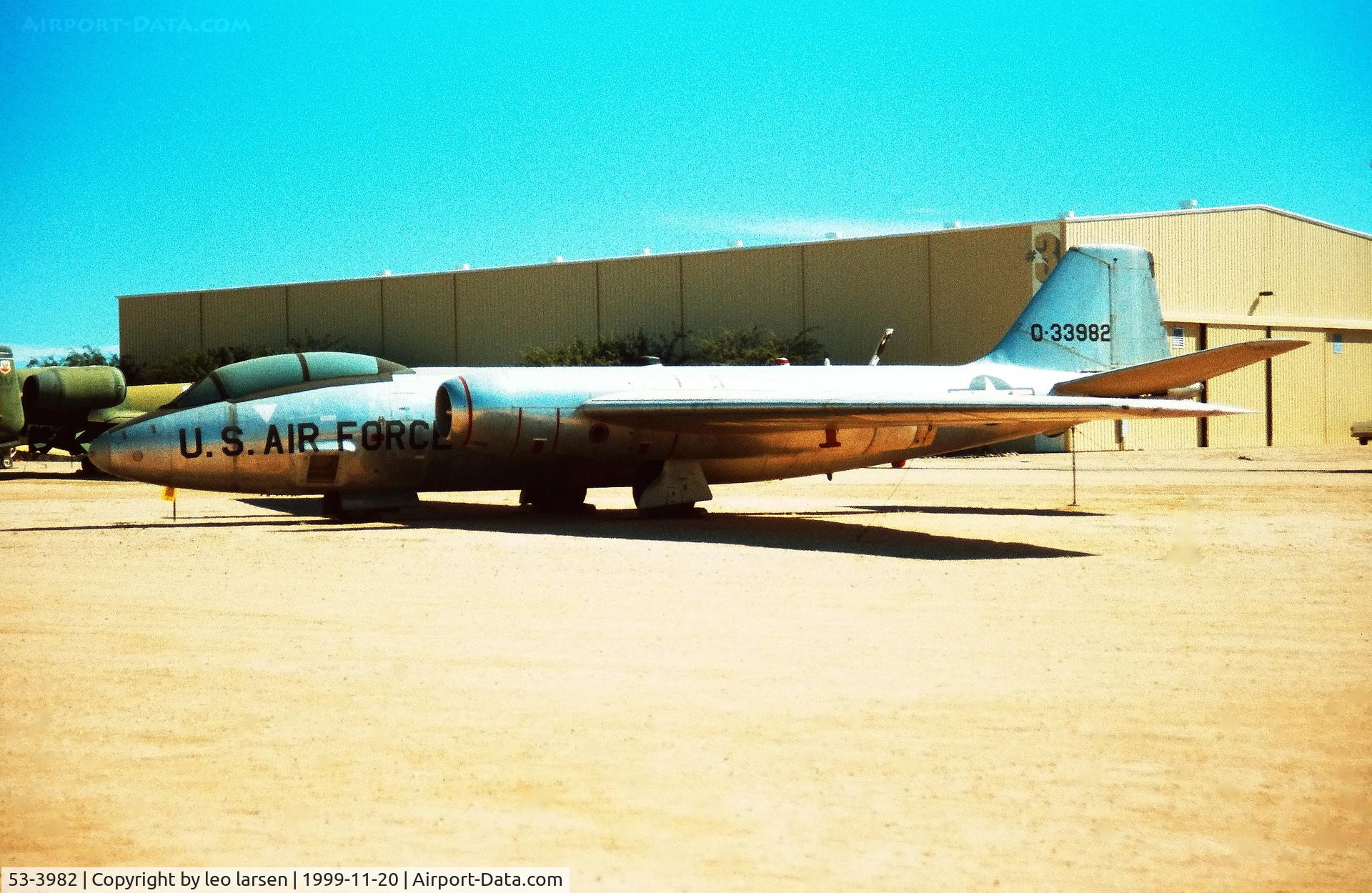53-3982, 1953 Martin EB-57D Canberra C/N 006, Pima Air Museum 20.11.1999