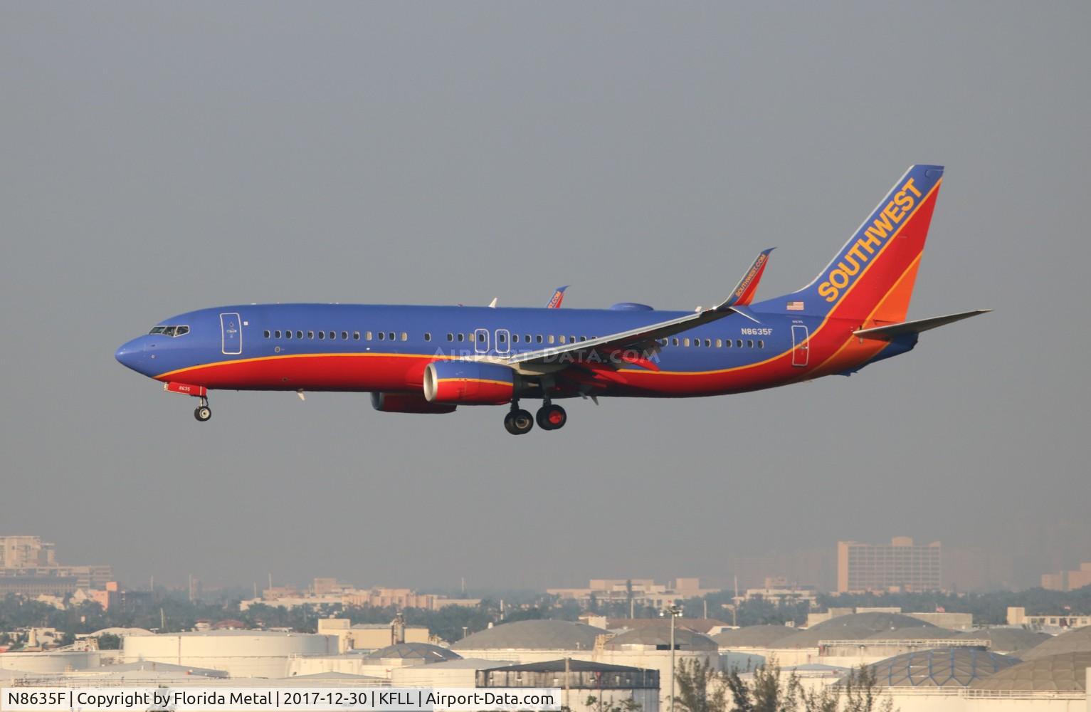 N8635F, 2014 Boeing 737-8H4 C/N 60083, FLL spotting 2017