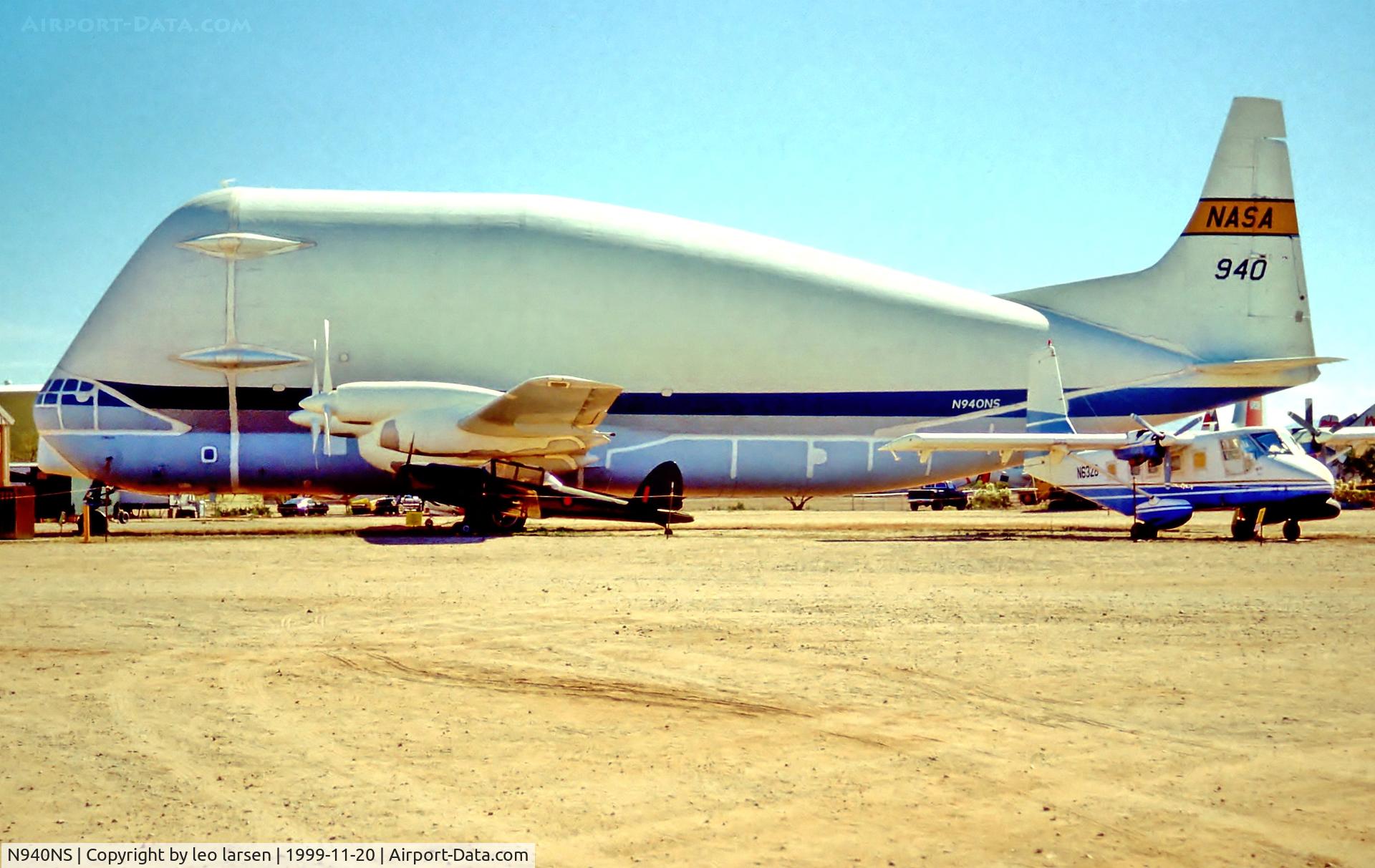 N940NS, 1949 Aero Spacelines 377SG Super Guppy C/N 15938, Pima Air Museum 20.11.1999