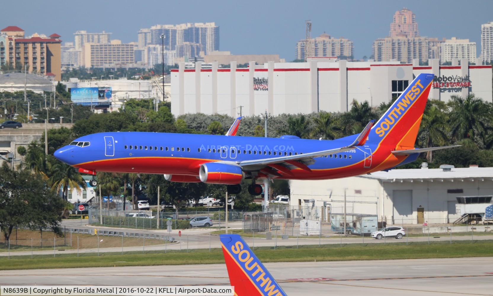 N8639B, 2014 Boeing 737-8H4 C/N 60086, FLL spotting 2016